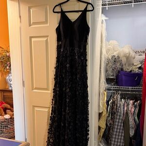 Xscape Elegant Black Sleeveless Prom Dress